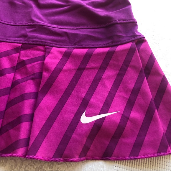 Nike Women's Size M Purple Short Running/Golf Skirt/Skort Dri-Fit Activewear - Picture 6 of 15